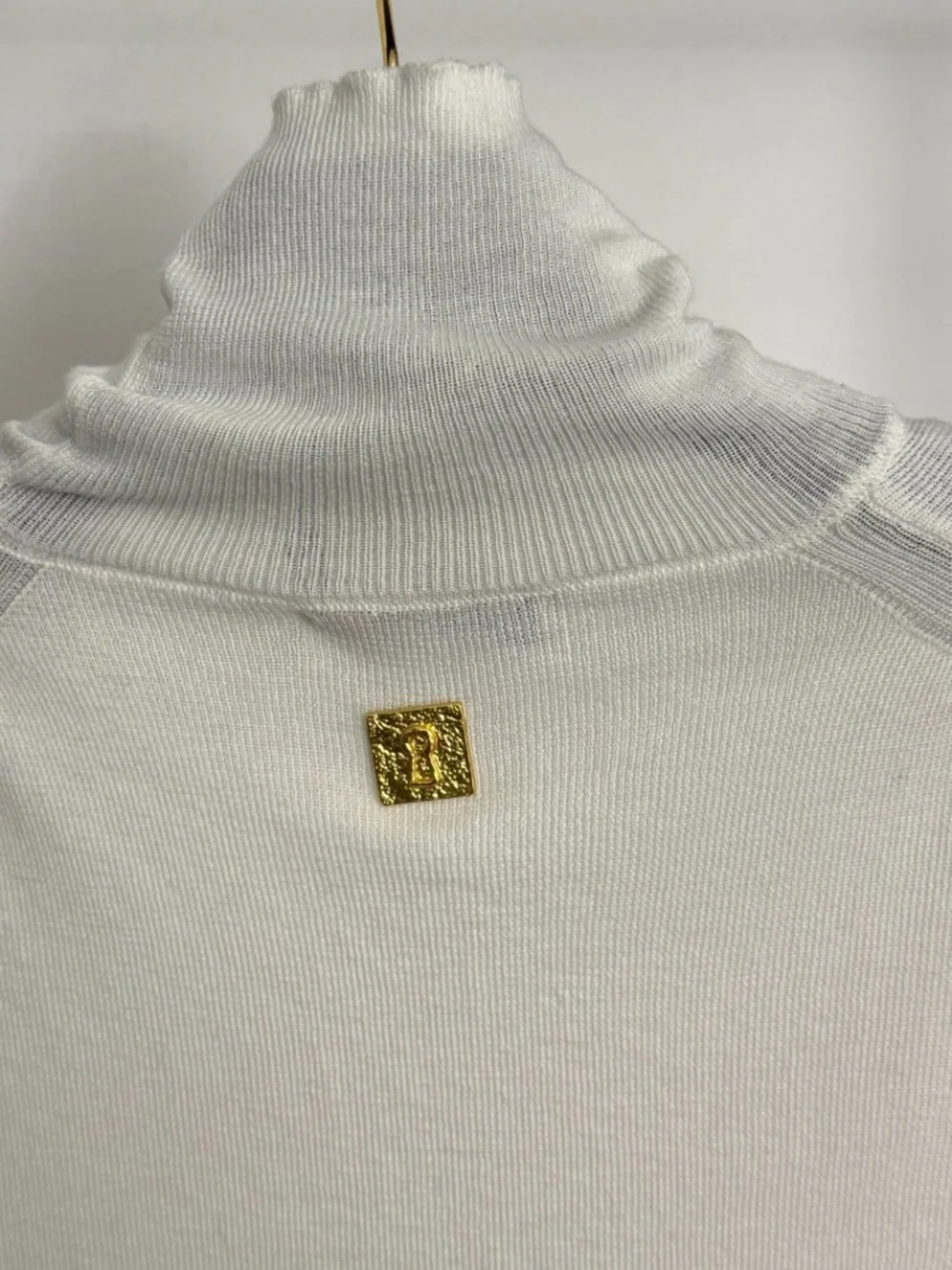 Schiaparelli Stretch Turtleneck - Picture 4 of 7